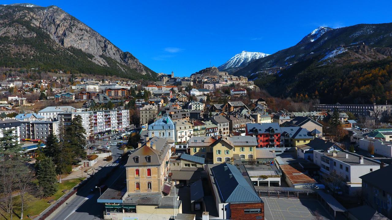 Hotel Mont-Brison Briançon Eksteriør bilde