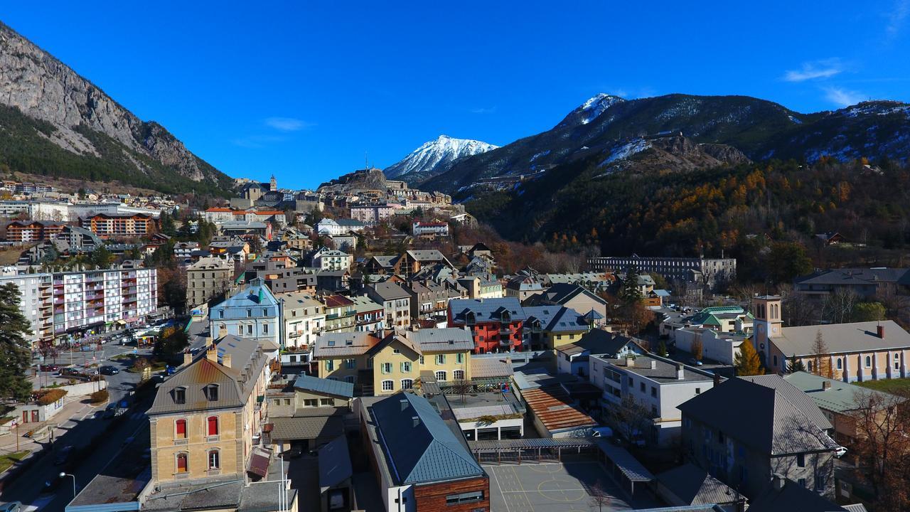 Hotel Mont-Brison Briançon Eksteriør bilde