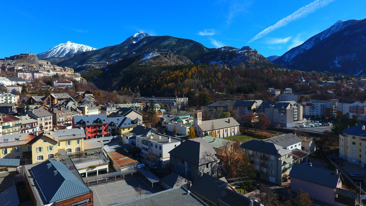 Hotel Mont-Brison Briançon Eksteriør bilde