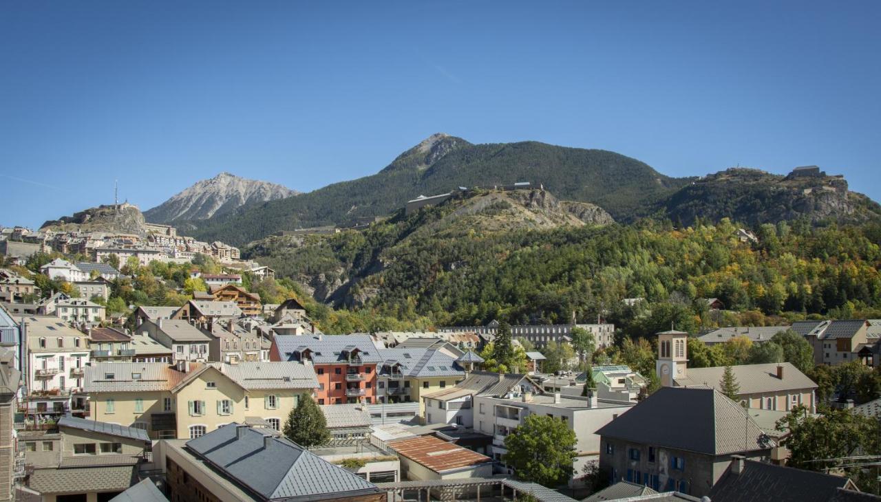 Hotel Mont-Brison Briançon Eksteriør bilde